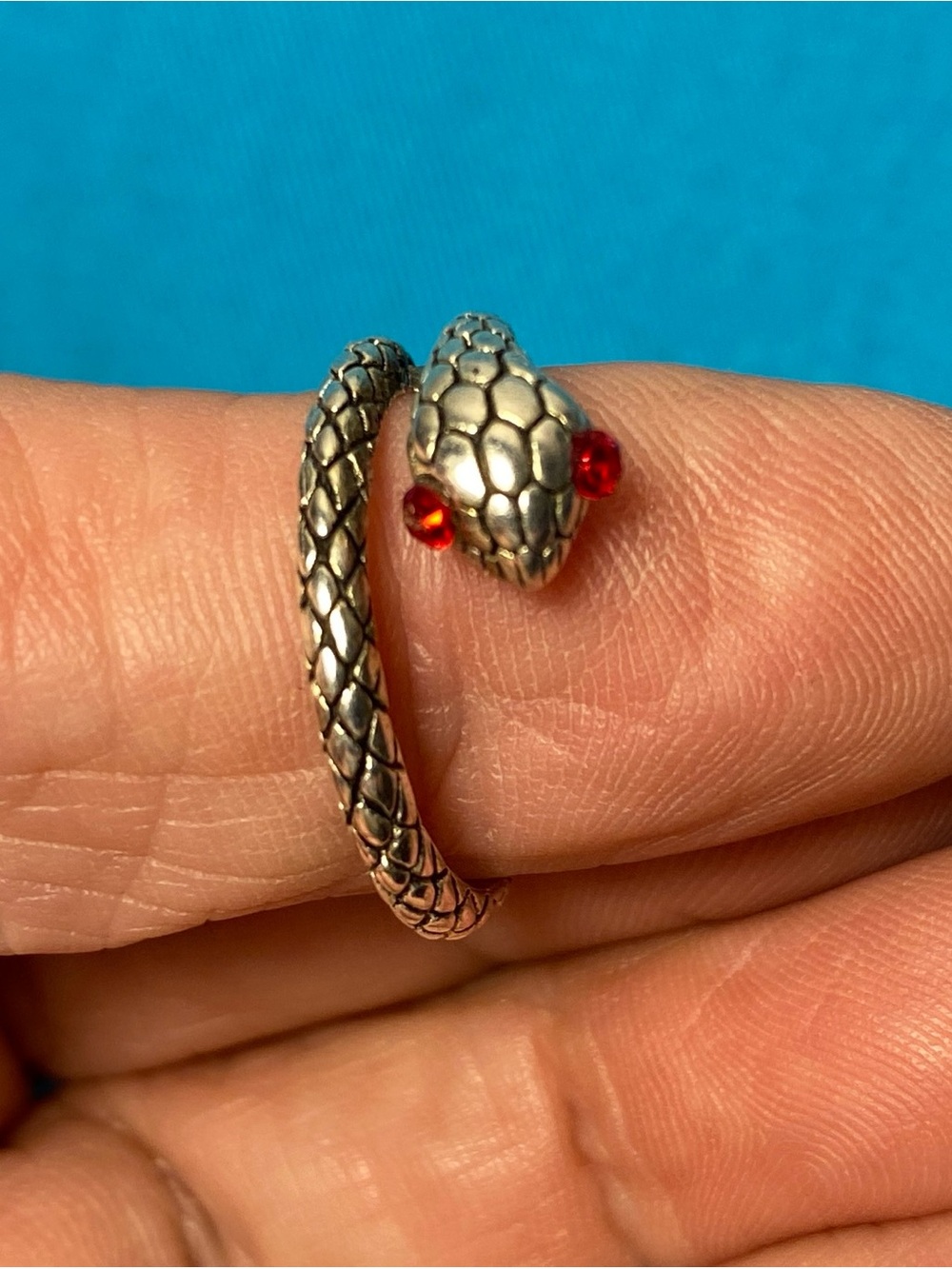 Sterling Silver Snake Ring with Red Eyes size 6.5